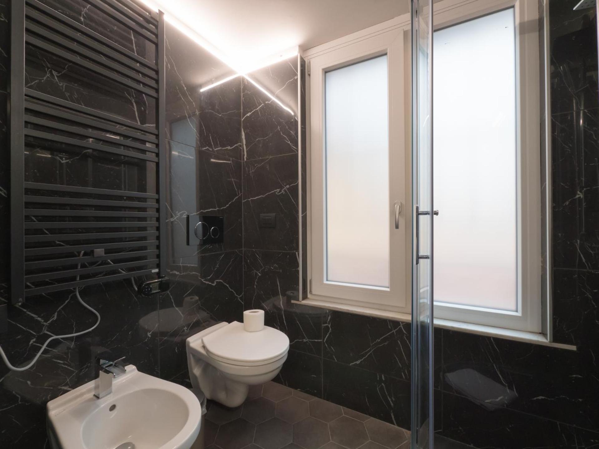 Isola-garibaldi Newly Renovated 1 Bedroom By Rentopolis