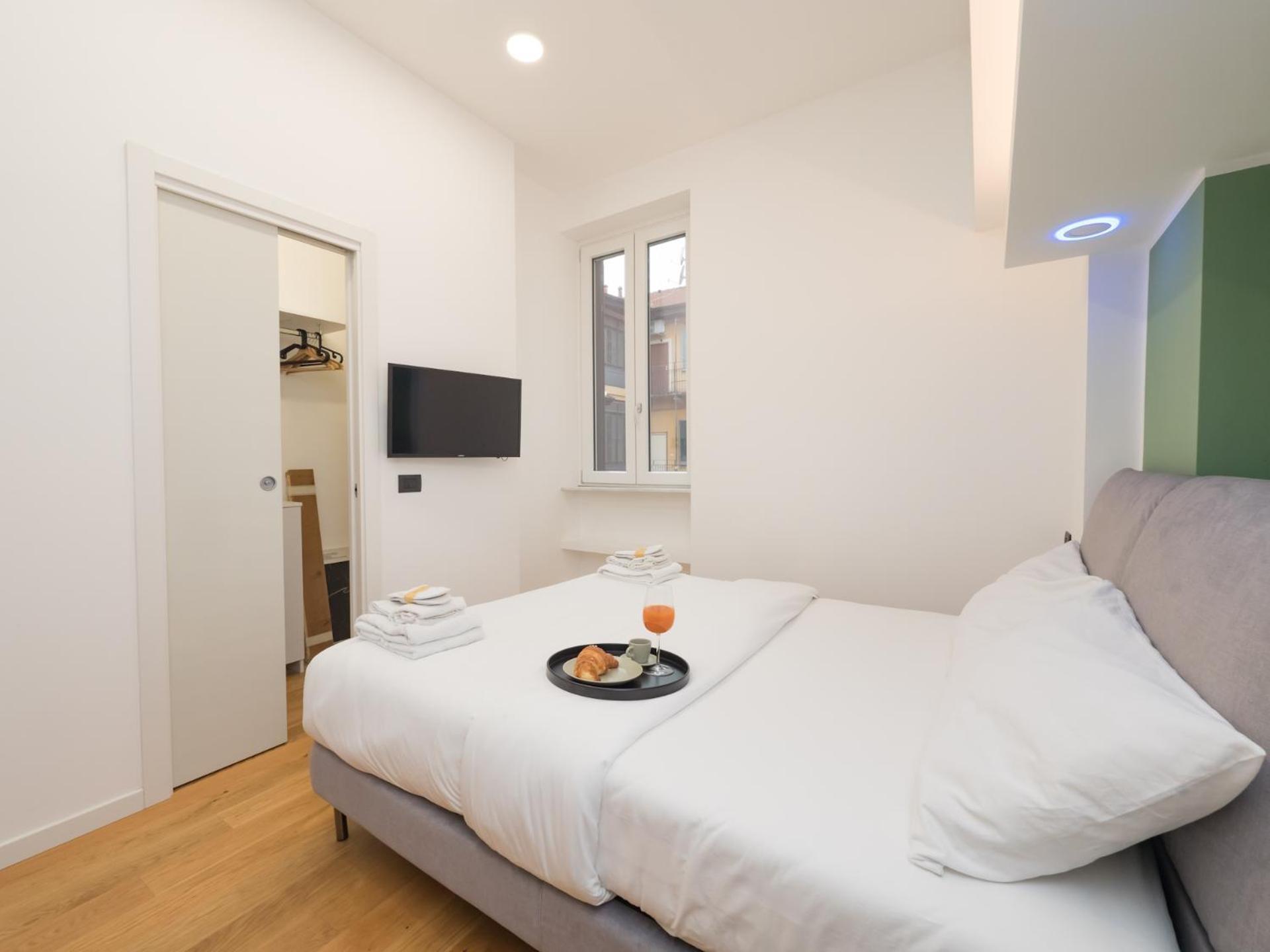 Isola-garibaldi Newly Renovated 1 Bedroom By Rentopolis Appartamento Milano